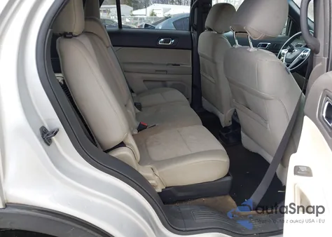2013 Ford Explorer z USA, uszkodzony, nr VIN 1FM5K8B87DGB68597